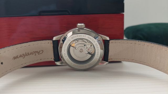 Reloj Chloroform Automatico