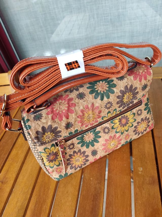 Bolso de corcho Floreado y monedero