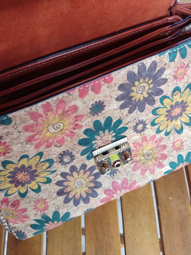 Bolso de corcho Floreado y monedero