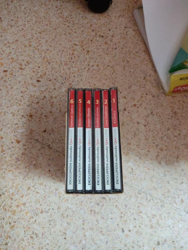 Enciclopedia QUO 2000