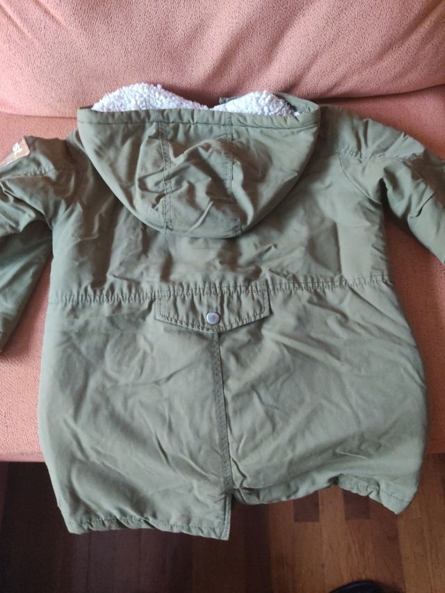 Abrigo verde de chica talla 8 años
