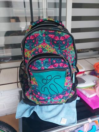 Mochila totto de segunda mano por 30 EUR en Zaragoza en WALLAPOP