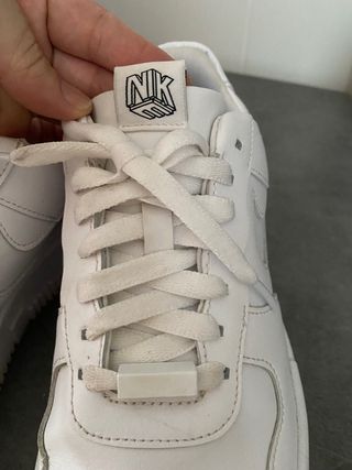 Nike Air Force (N. 40) de segunda mano por 45 EUR en Santa Eulalia de  Ronçana en WALLAPOP