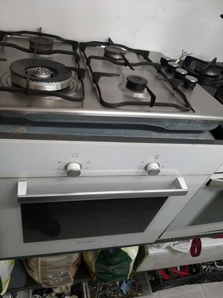 Cocina horno gas butano de segunda mano en Porreres | CASINUEVO