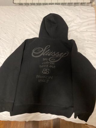 Sudadera Stussy Negra de segunda mano por 70 EUR en Majadahonda en WALLAPOP