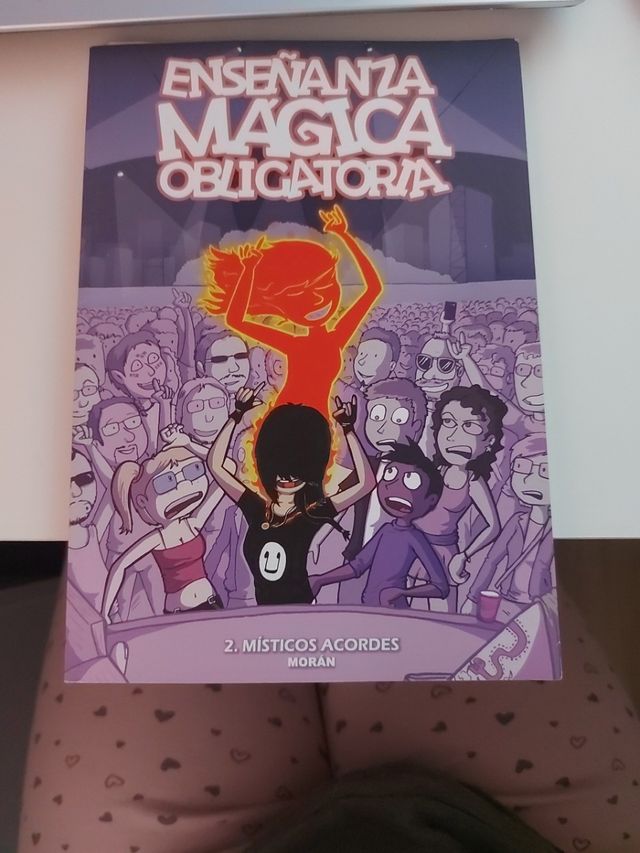 Cómic Enseñanza magica obligatoria