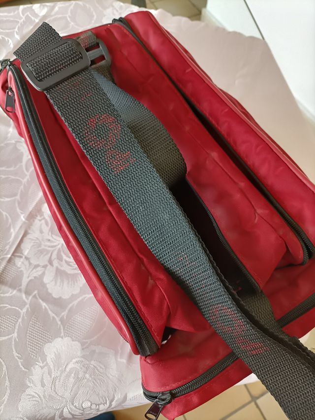 borsa x macchina fotografica ed accessori