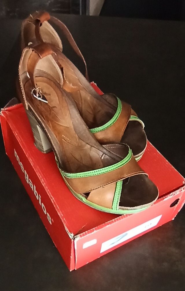 sandalias marca megabios 