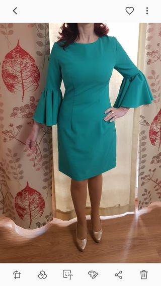 Vestido Teria Yabar de segunda mano por 25 EUR en Granada en WALLAPOP