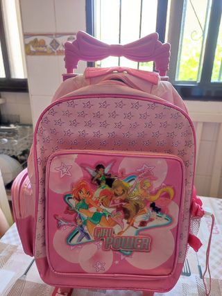 Mochila infantil niña con carro incorporado. de segunda mano por 7 EUR en  Sant Joan d\\'Alacant en WALLAPOP