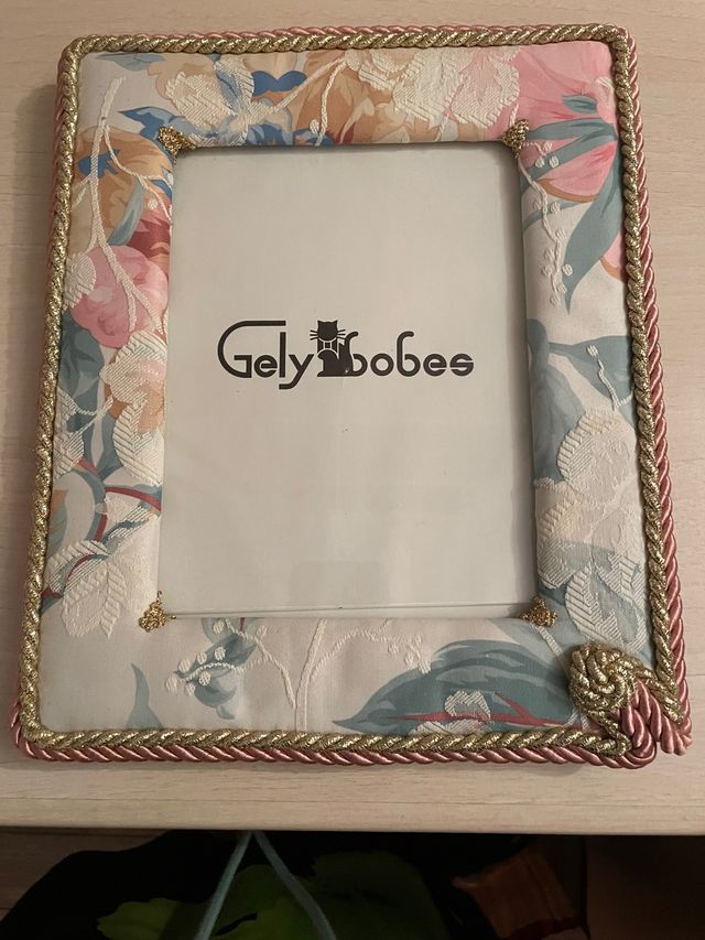 Cornice per foto fiore