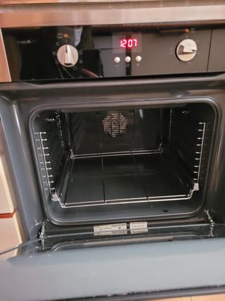 Horno Fagor eléctrico Clase Energética A de segunda mano por 100 EUR en  Madrid en WALLAPOP