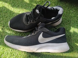 Zapatillas Nike hombre talla 43 de segunda mano por 20 EUR en Madrid en  WALLAPOP