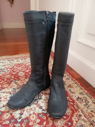 Botas altas de mujer Panama Jack de segunda mano por 35 EUR en Carmona en  WALLAPOP