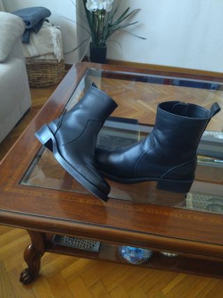 Botines piel Mango de segunda mano por 35 EUR en Talavera de la Reina en  WALLAPOP