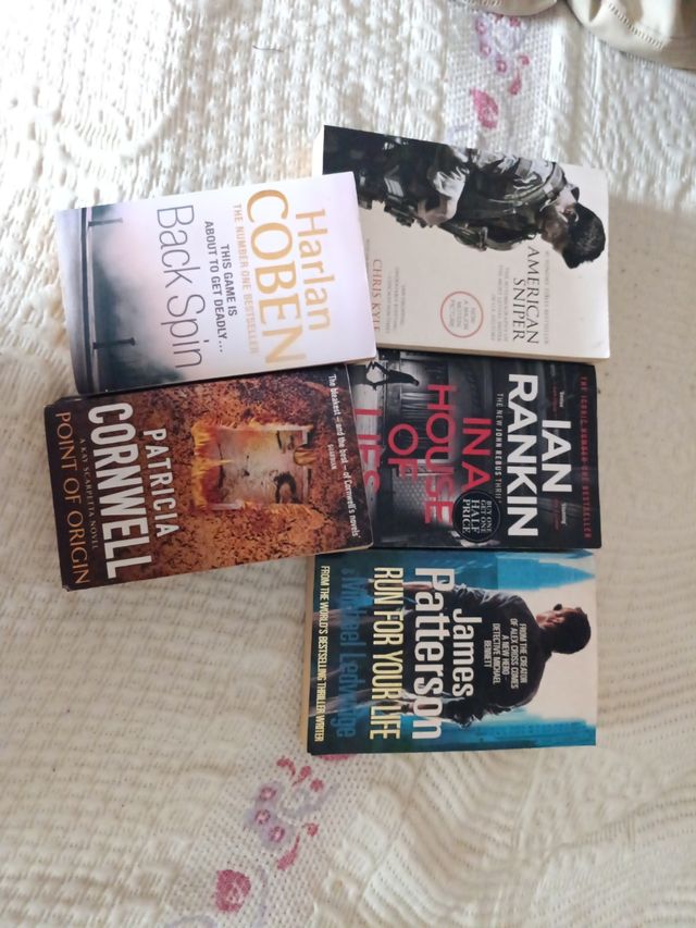 Lote 5 libros de misterio en ingles