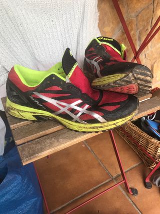 Asics Fuji Pro de segunda mano por 30 EUR en Madrid en WALLAPOP
