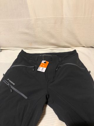 Pantalon alpinismo SIMOND talla M (40) de segunda mano por 40 EUR en  Granollers en WALLAPOP