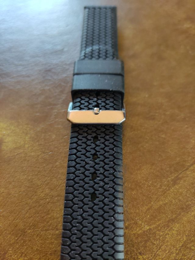 Correa de reloj de silicona negra 20mm nueva