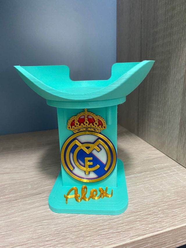 Soporte Alexa echo 4 generacion Real Madrid