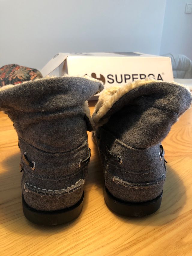 Botin Superga talla 42 nuevo