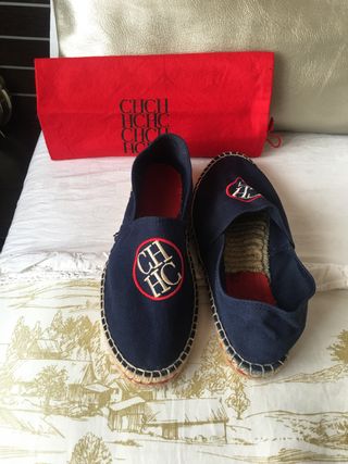 Alpargatas Carolina Herrera 38 de segunda mano por 45 EUR en A Coruña en  WALLAPOP