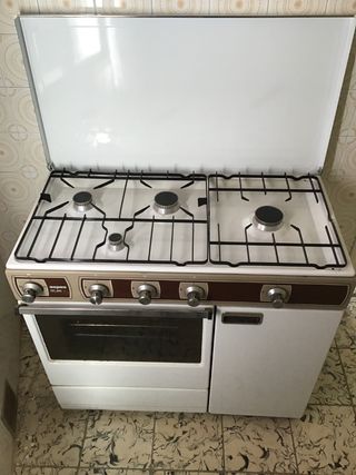 Cocinas de gas con horno de segunda mano en Getafe en WALLAPOP