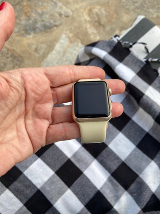 Apple Watch Serie 1 38mm de segunda mano por 60 EUR en Cáceres en WALLAPOP