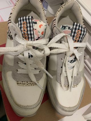 Gioseppo zapatillas talla 35 de segunda mano por 30 EUR en Cartagena en  WALLAPOP