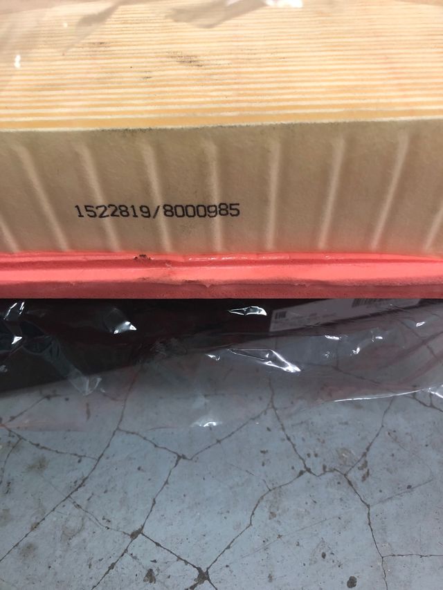 Filtro de aire Ridex mod 8A0133 para Ford..