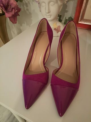 Zapatos Zara de segunda mano por 15 EUR en Sevilla en WALLAPOP