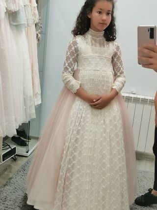 Vestido comunion Marita rial de segunda mano por 550 EUR en Pontevedra en  WALLAPOP