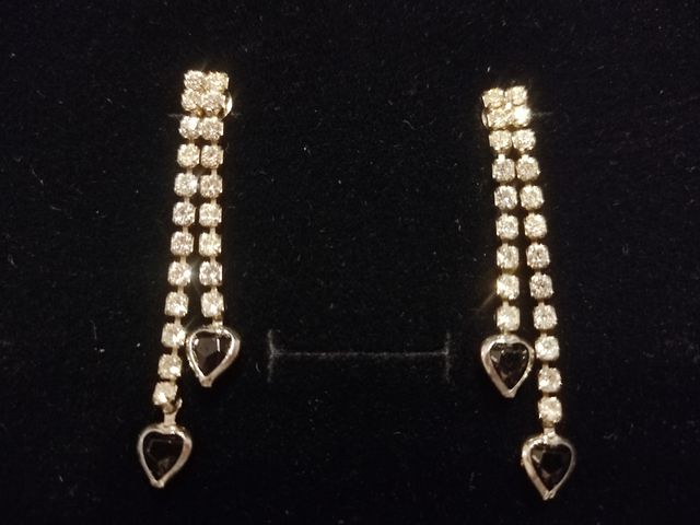 Pendientes bisutería.