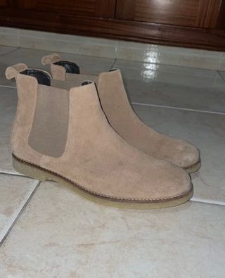 Botas hombre Zara de segunda mano por 15 EUR en Sant Antoni de Portmany en  WALLAPOP