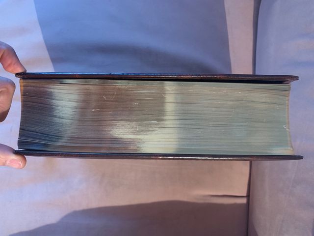 La santa biblia ortells y otros religiosos