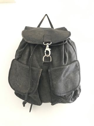 Mochila de piel de segunda mano en Barcelona en WALLAPOP