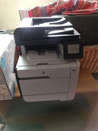 Se venden impresoras HP 200 cada una de segunda mano por 200 EUR en  Mejorada del Campo en WALLAPOP
