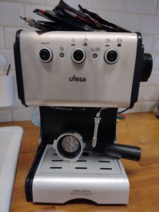 Cafetera de brazo UFESA. de segunda mano por 18 EUR en Valencia en WALLAPOP