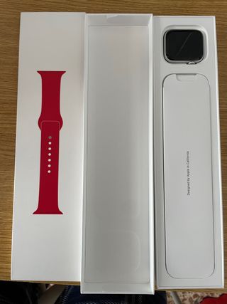 Apple Watch SE, GPS , 44 mm. Correa RED de segunda mano por 220 EUR en  Valencia en WALLAPOP