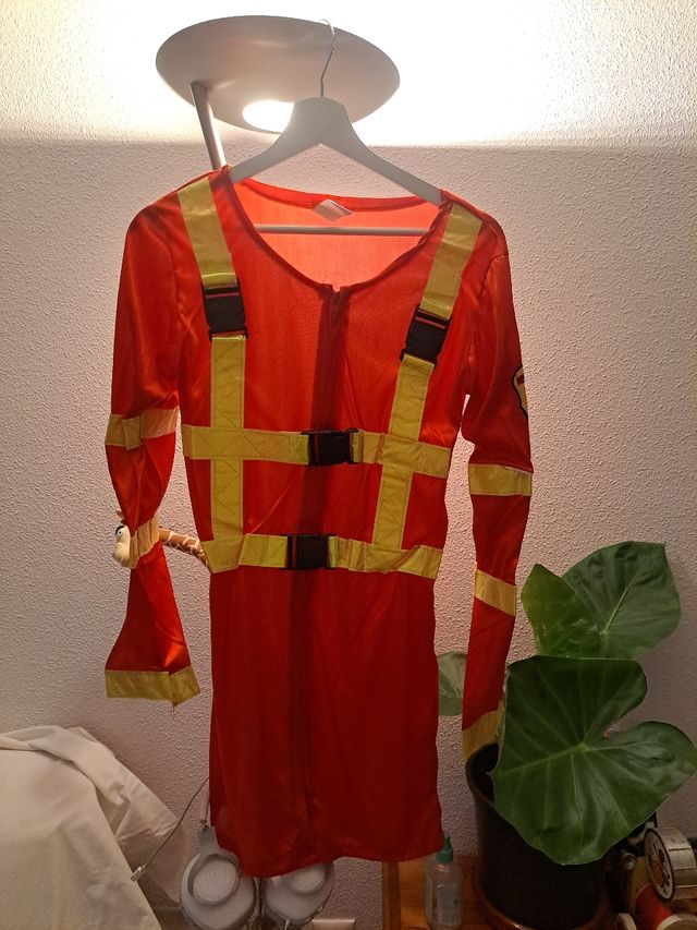 disfraz mujer Bombera