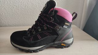 Botas de montaña Bestard con gore tex. Talla 38. de segunda mano por 60 EUR  en Málaga en WALLAPOP