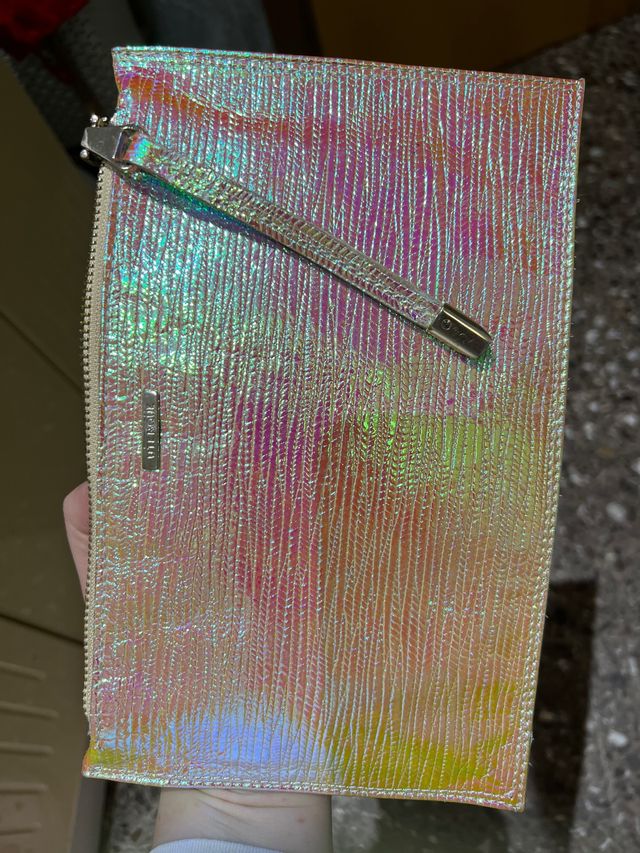 Iridescent Clutch Bag Uterqüe
