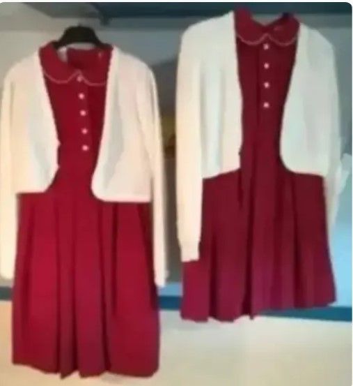 Dos vestidos iguales de ceremonia para niñas 8 y 6