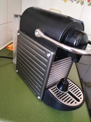 Cafetera Nespresso Pixie de segunda mano en WALLAPOP