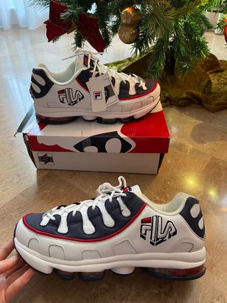 Nuevas zapatillas FILA cámara de aire Núm. 44 de segunda mano por 65 EUR en  Reus en WALLAPOP