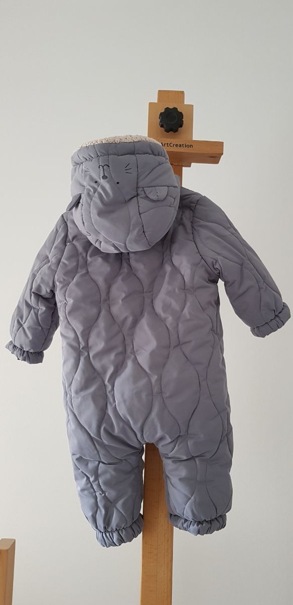 Buzo bebé gris azulado