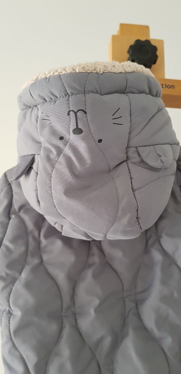 Buzo bebé gris azulado