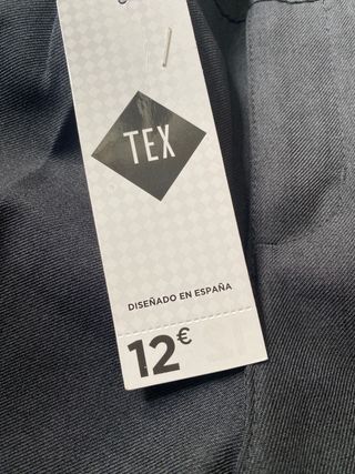 Pantalón uniforme tex carrefour 7-8 años de segunda mano por 5 EUR en  Santander en WALLAPOP