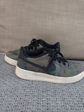 Nike Air force one talla 40 de segunda mano por 39 EUR en Valladolid en  WALLAPOP