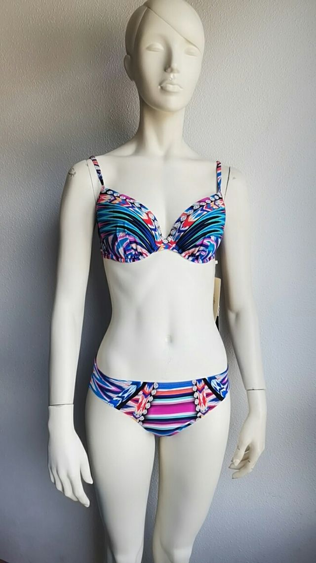 NUEVO Bikini Gottex. Talla 44. Multicolor